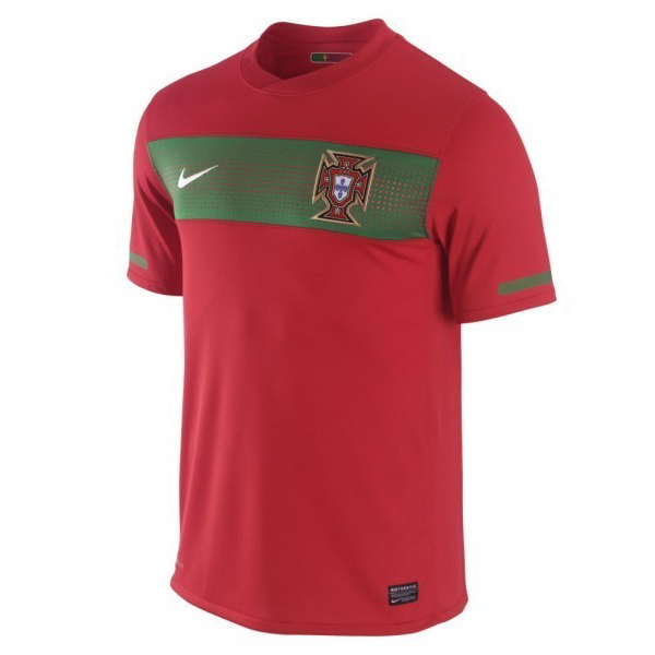 2010 Retro Portugal Men's Home Jersey - Team Soccer Jerseys